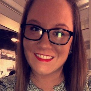 Meet your Posher, Kara